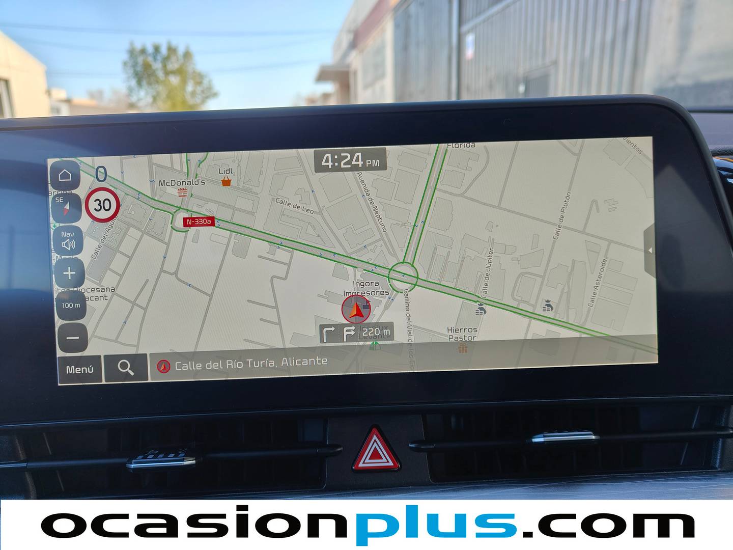 Extras y acabados del KIA Sportage Kia Sportage 1.6 CRDi MHEV Business 4x2 DCT (136 CV)