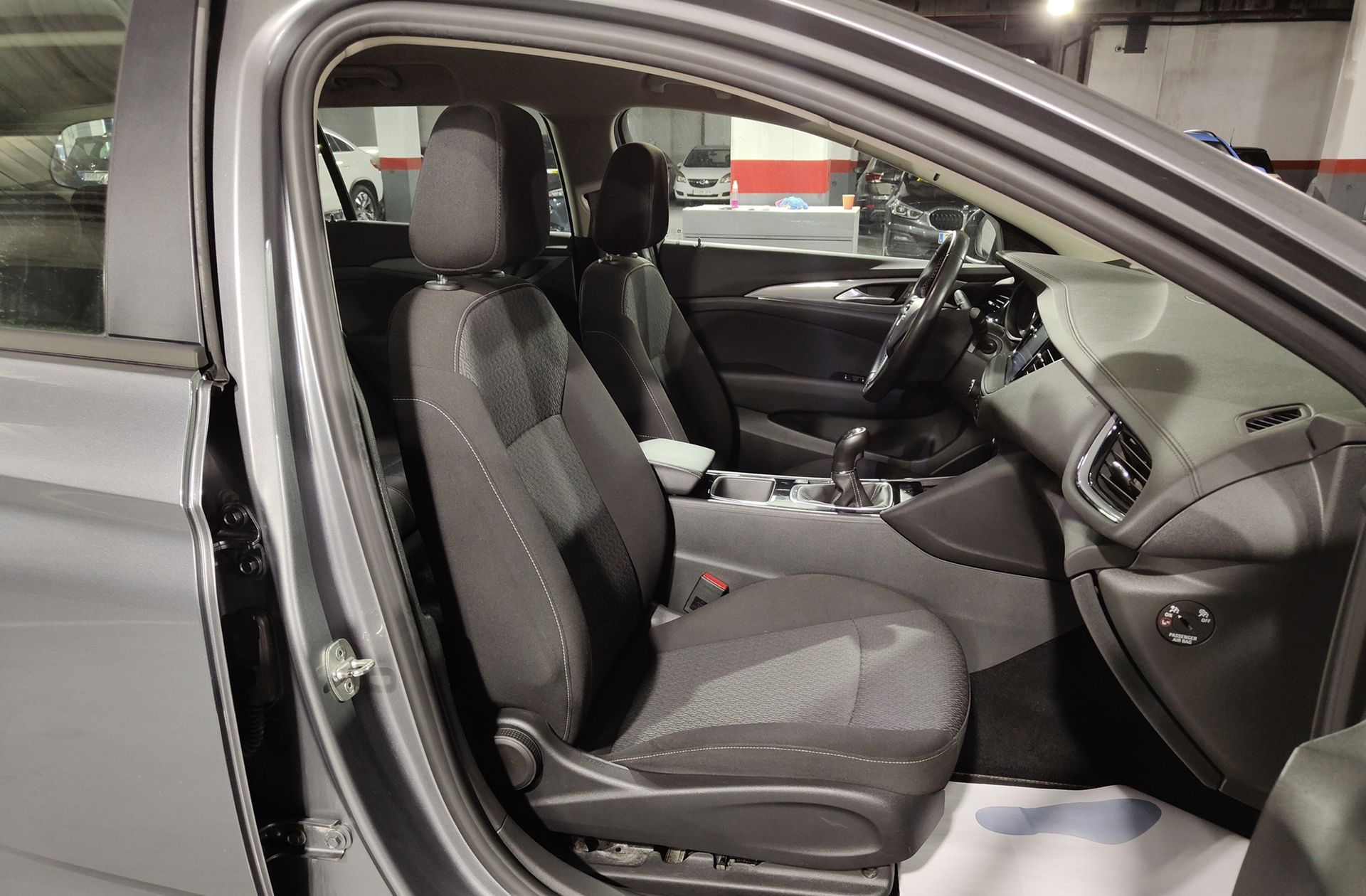 Opel Insignia 1.5 Turbo XFL Selective - foto 26