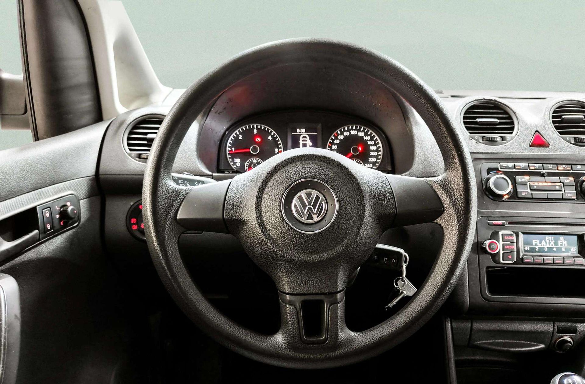 Volkswagen Caddy Furgón PRO 1.6 TDI BMT - foto 19
