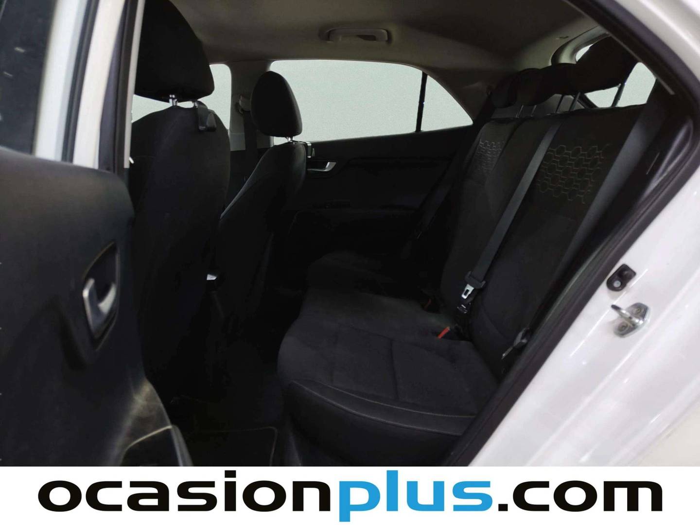Foto asientos traseros KIA Rio KIA Rio 1.2 CVVT Drive (84 CV)