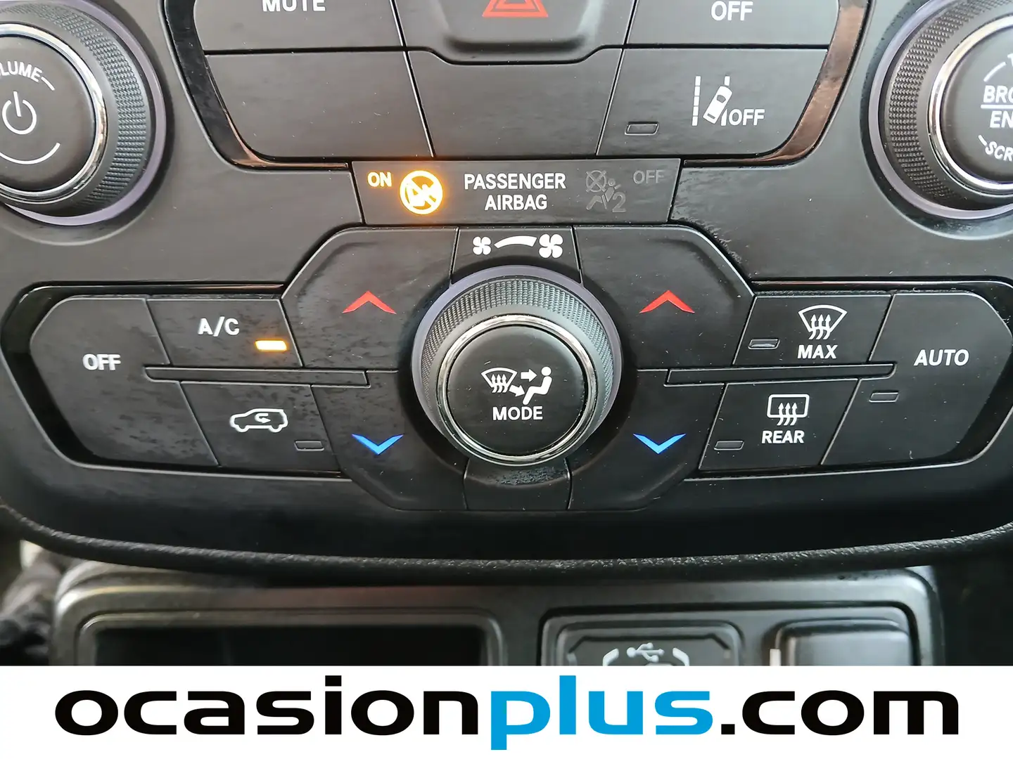 Foto Jeep Renegade Jeep Renegade eHybrid 1.5 Altitude DCT (130 CV)