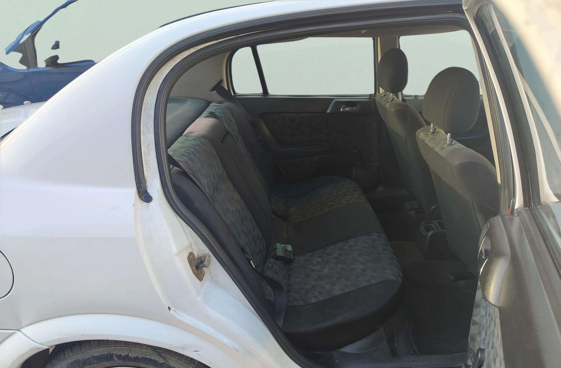 Opel Astra 1.6 Club Sedan - foto 14