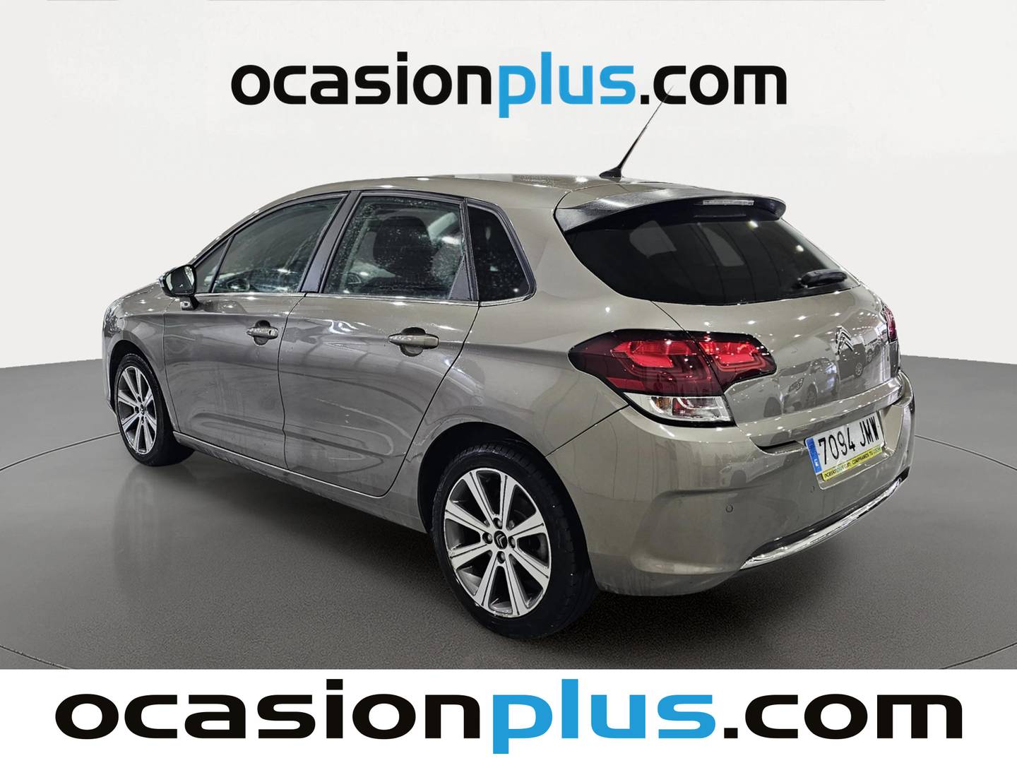 Foto trasera Citroën C4 Citroën C4 BlueHDi 120 S&S Feel Edition (120 CV) derecha