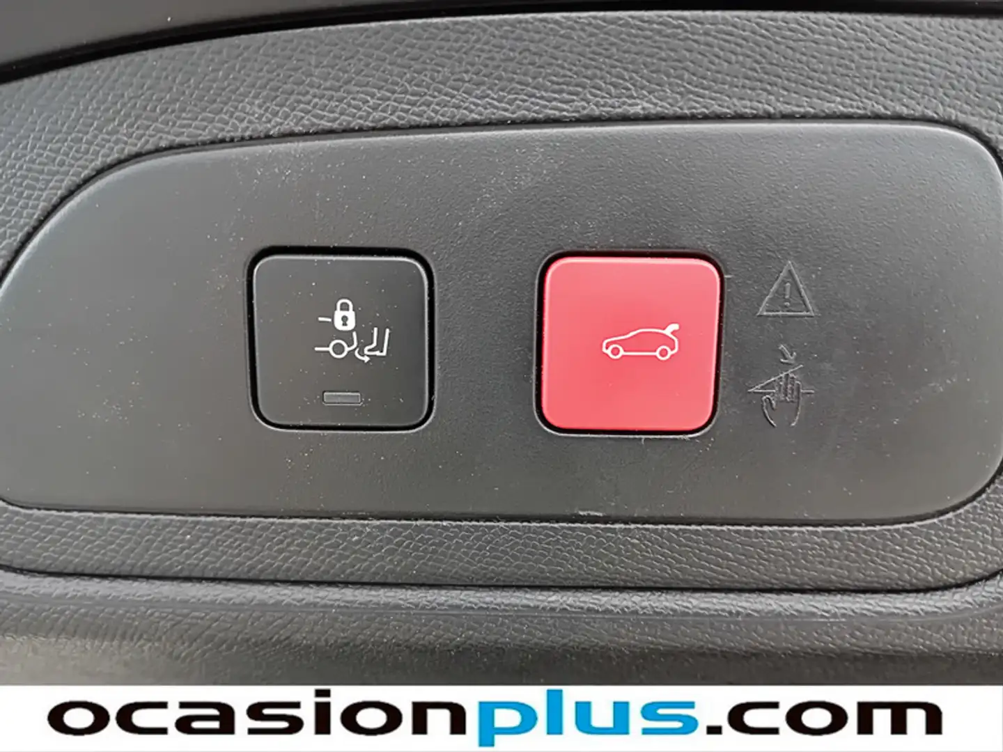 Foto DS DS 7 Crossback E-Tense DS DS7 Crossback E-Tense 300 Grand Chic 4WD Auto (300 CV)