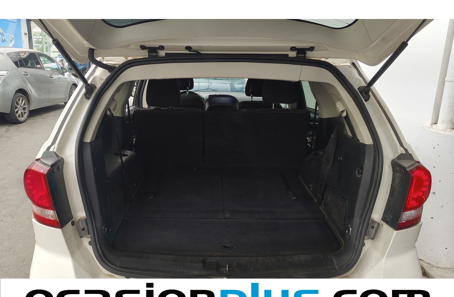 Fiat Freemont 2.0 16v Diesel Urban 7 plazas - foto 18