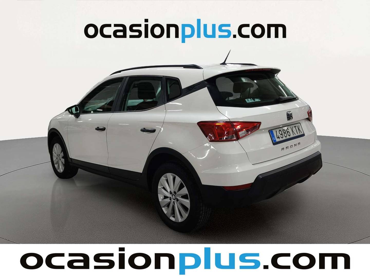 Foto trasera Seat Arona Seat Arona 1.0 TSI Ecomotive Reference Plus (95 CV) derecha