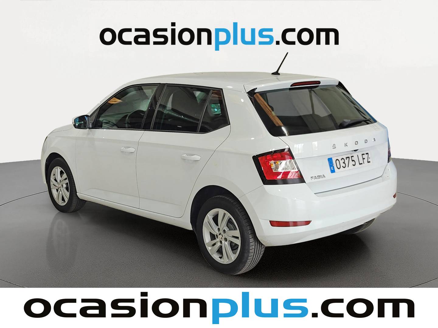 Foto trasera Skoda Fabia Skoda Fabia 1.0 MPI Ambition Plus (60 CV) izquierda