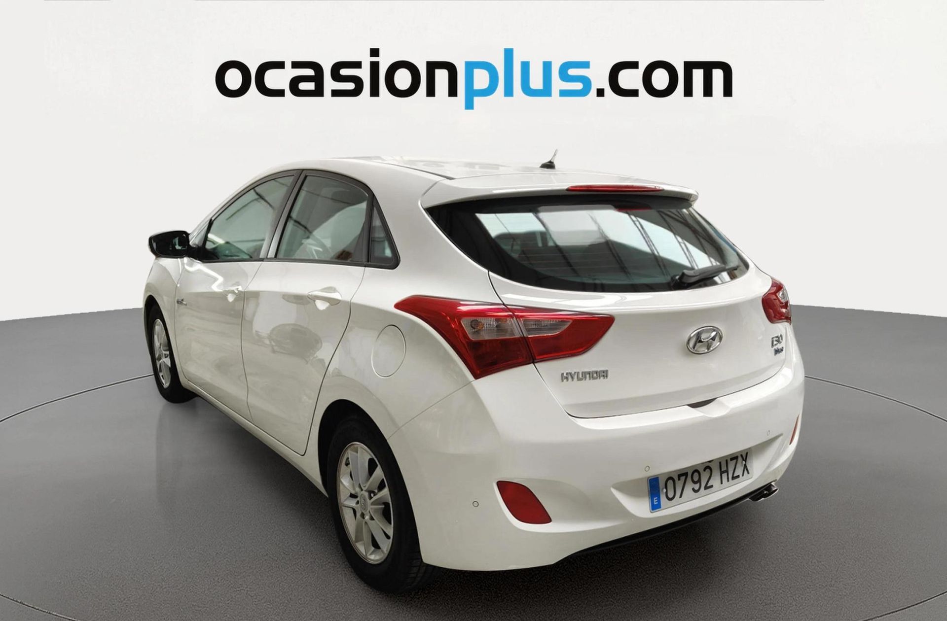Hyundai i30 1.6 GDi BlueDrive Tecno - foto 3
