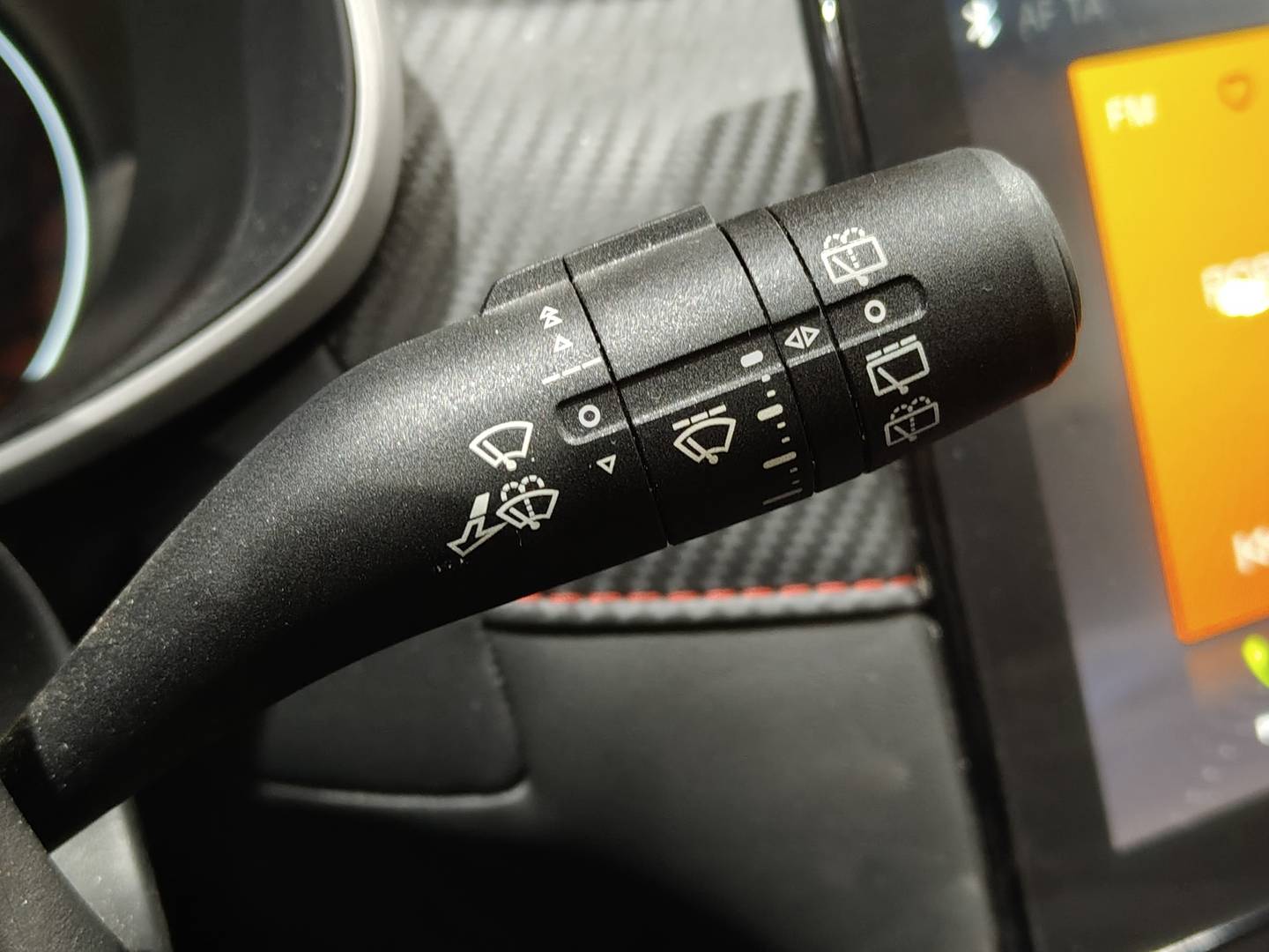 Foto MG ZS MG ZS 1.5 Luxury (106 CV)