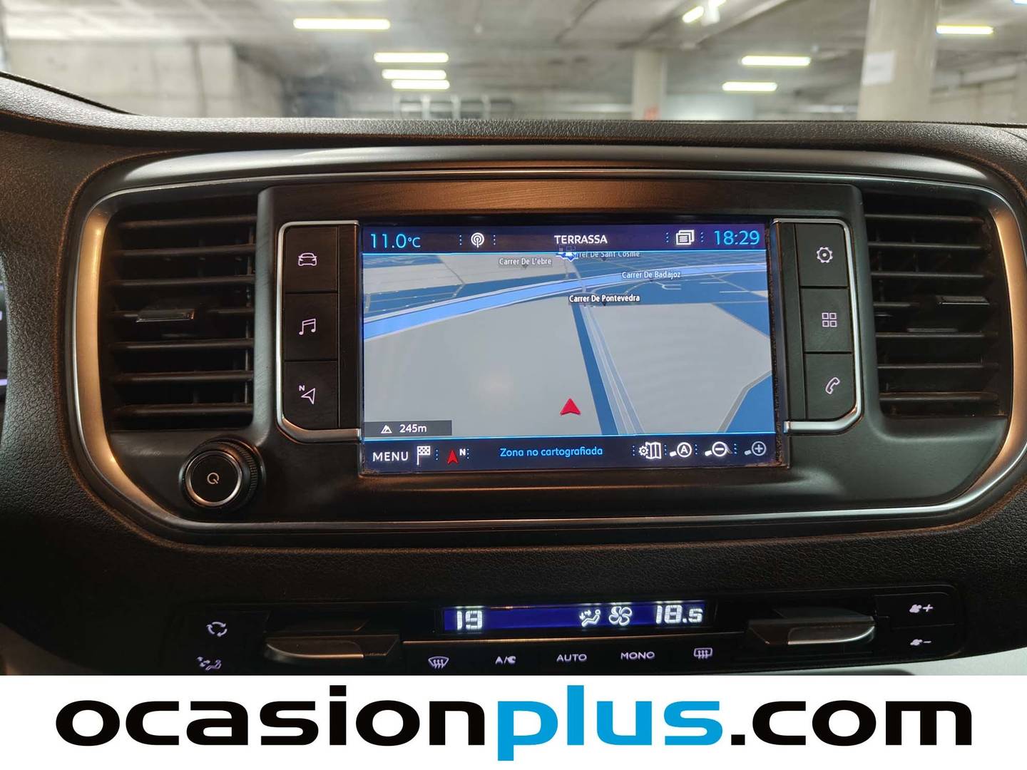 Foto Peugeot Traveller Peugeot Traveller 1.6 BlueHDi Business Standard (115 CV)