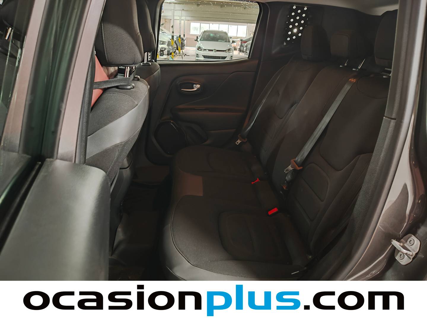 Foto asientos traseros Jeep Renegade Jeep Renegade 1.6 Multijet Dawn of Justice 4x2  (120 CV)