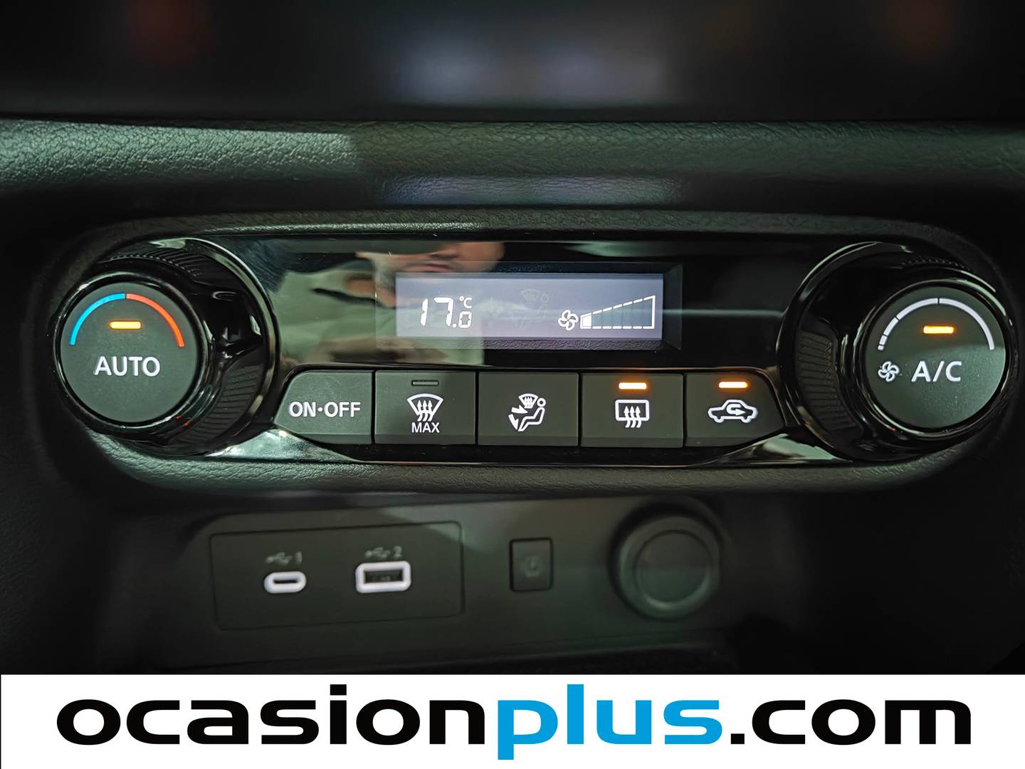 Foto Nissan JUKE Nissan Juke DIG-T N-Connecta 4x2 (114 CV)