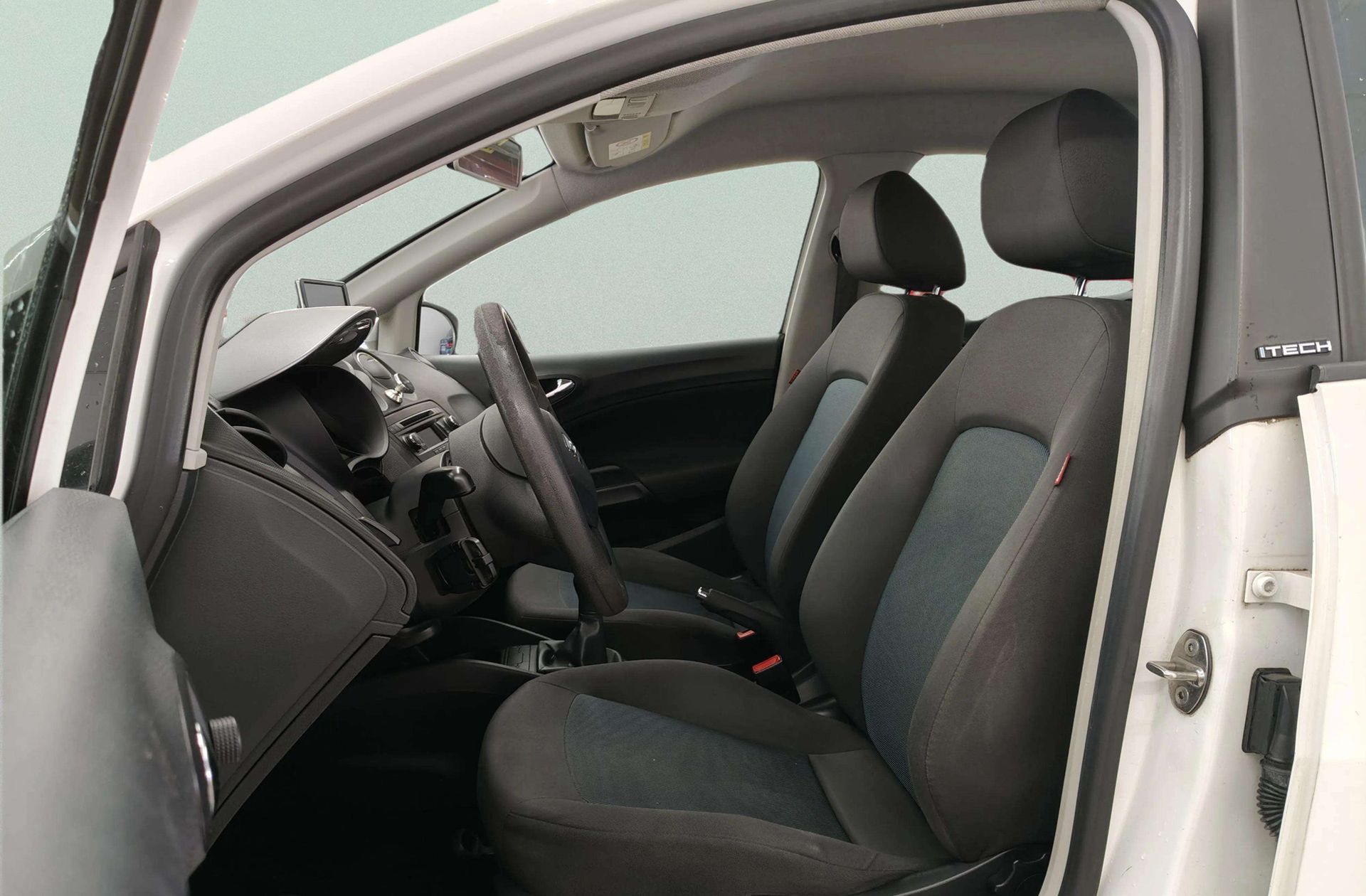 SEAT Ibiza 1.2 TSI Reference ITech 30 Aniversario - foto 9