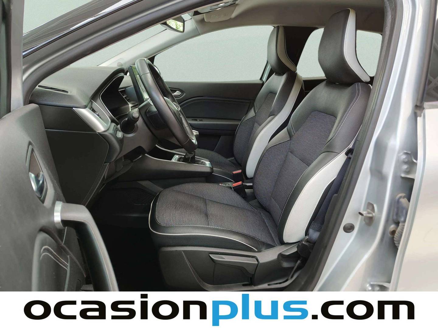 Foto asientos delanteros Renault Captur Renault Captur Techno TCe (90 CV)