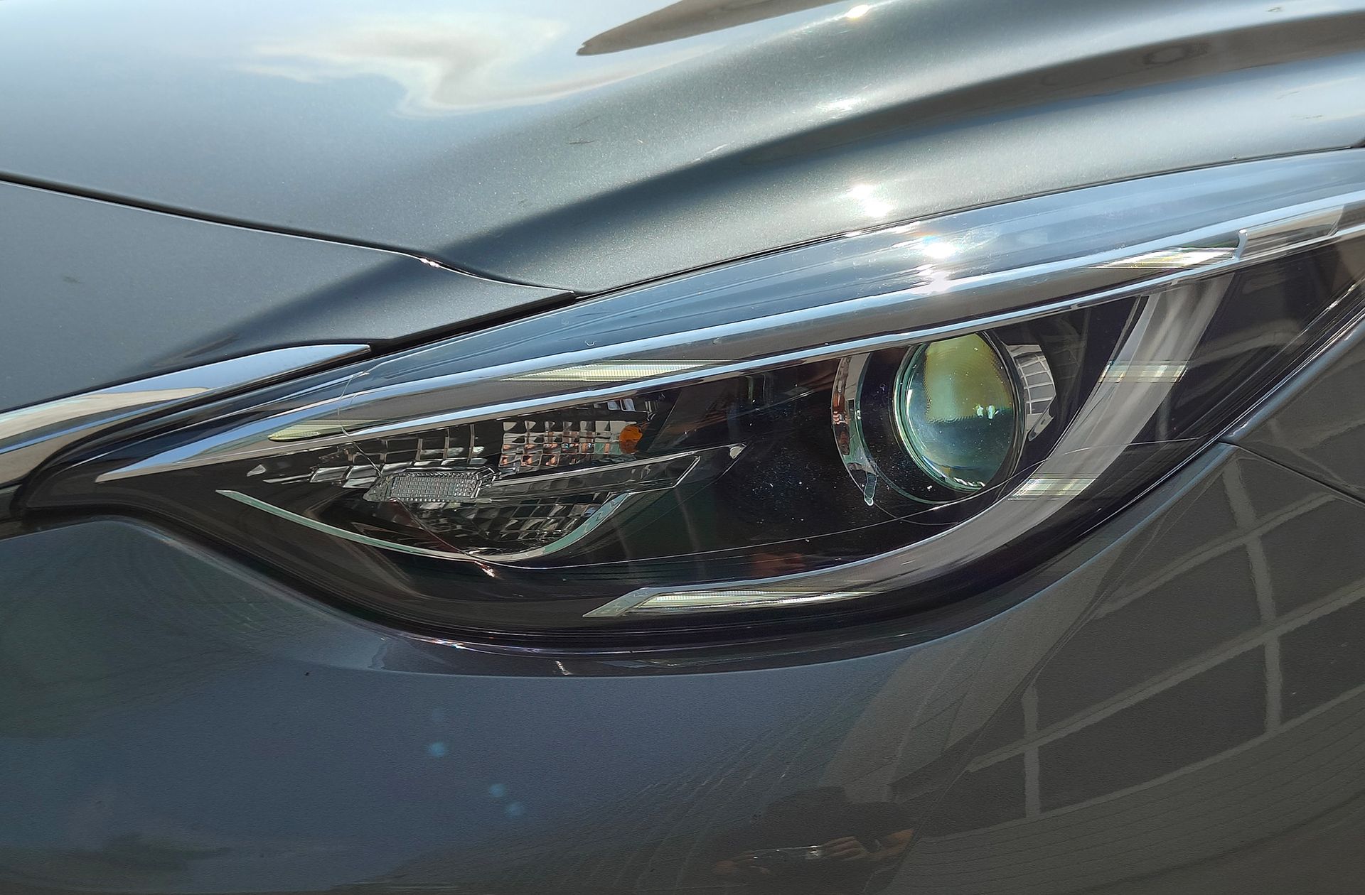 Infiniti Q30 1.6T Premium - foto 15