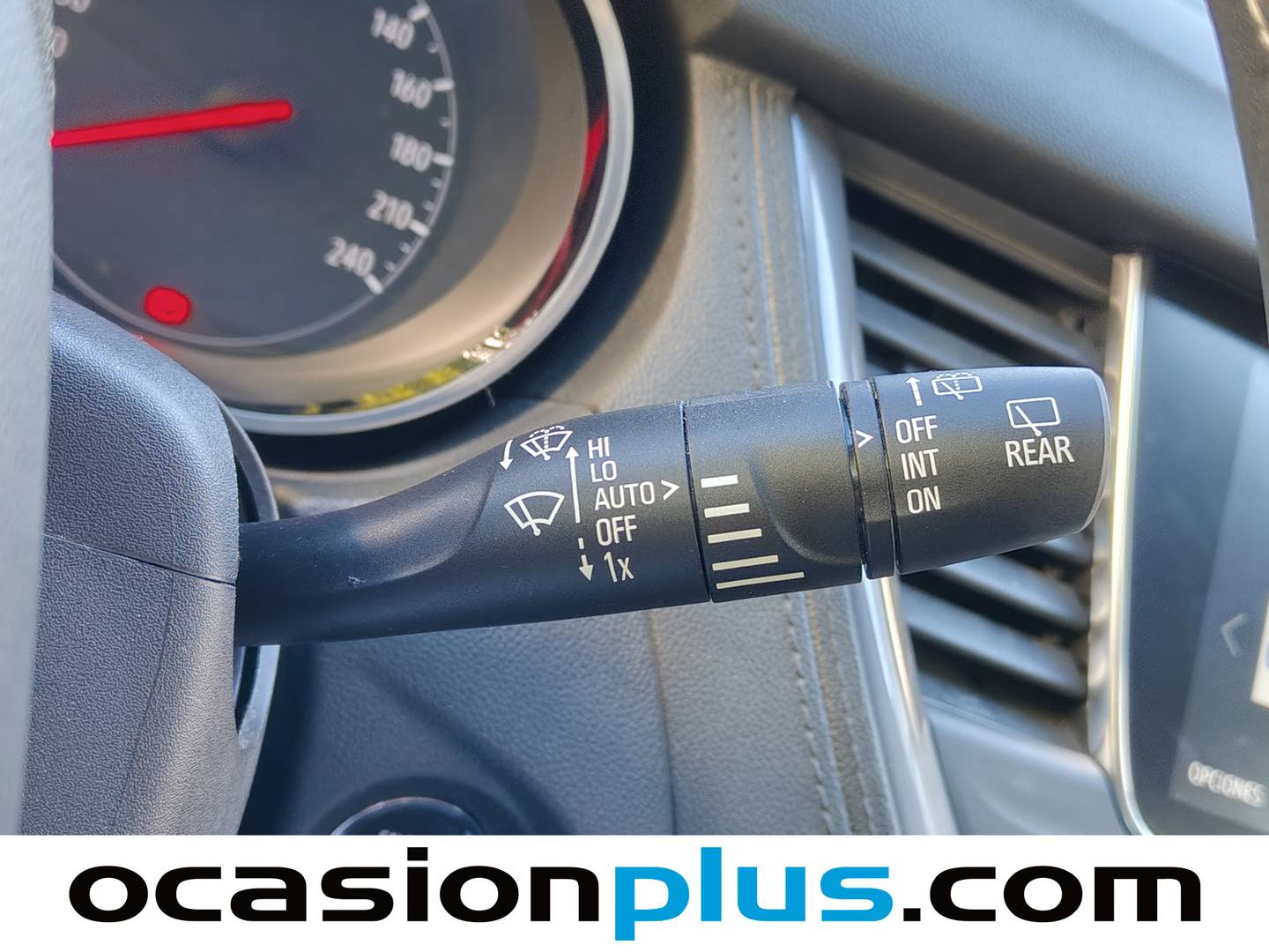 Foto Opel Grandland X Opel Grandland X 1.5 CDTi Ultimate Auto (130 CV)