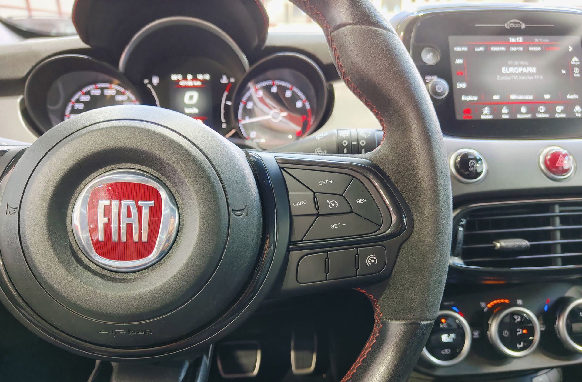 Fiat 500X 1.3 Firefly Sport 4x2 DCT - foto 29