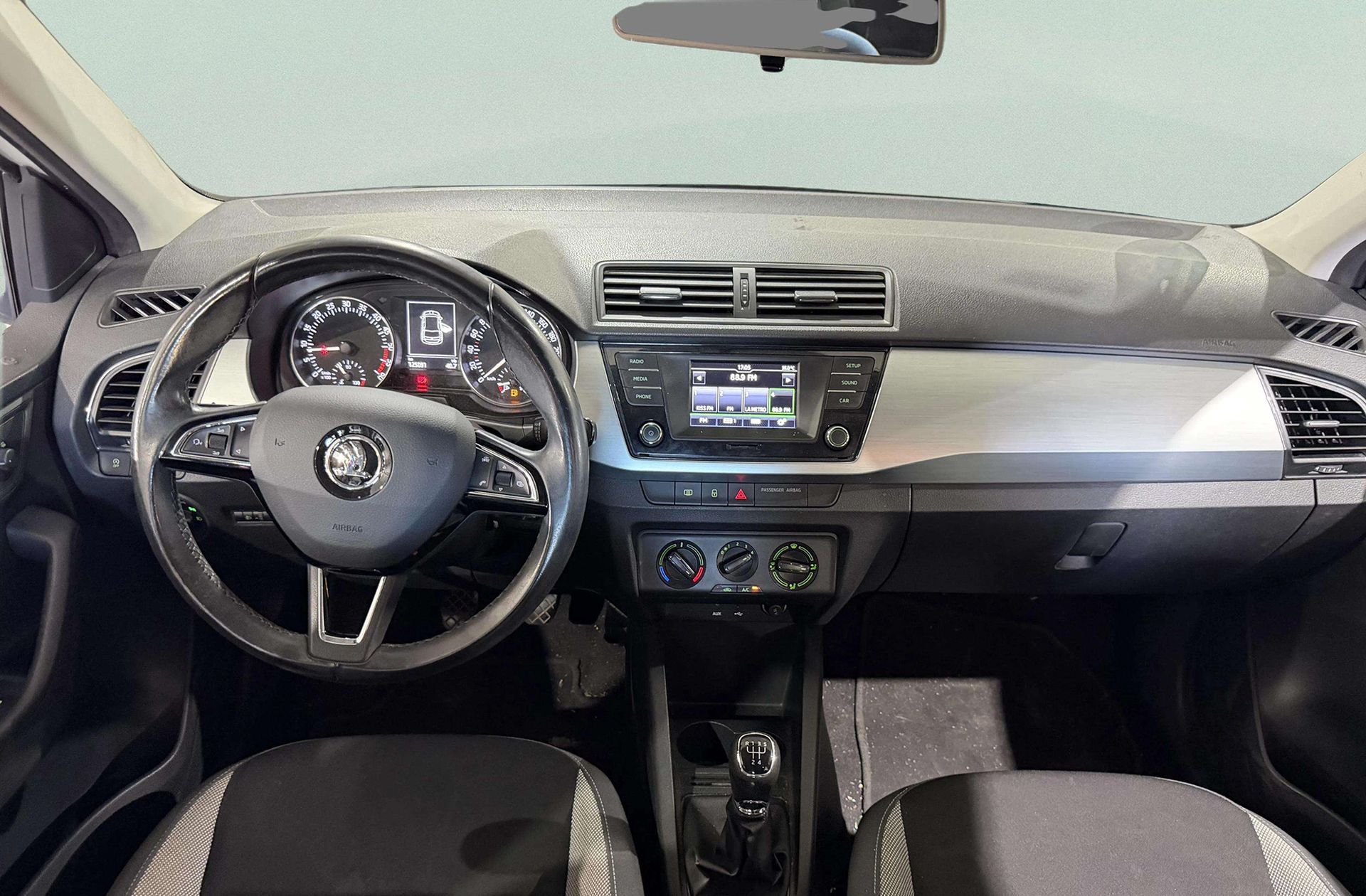 Škoda Fabia 1.4 TDI Ambition - foto 5