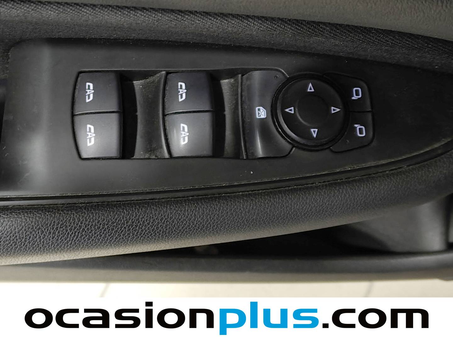 Foto Opel Insignia Opel Insignia Sports Tourer 1.5 D DVH Business Edition AT8 (122 CV)