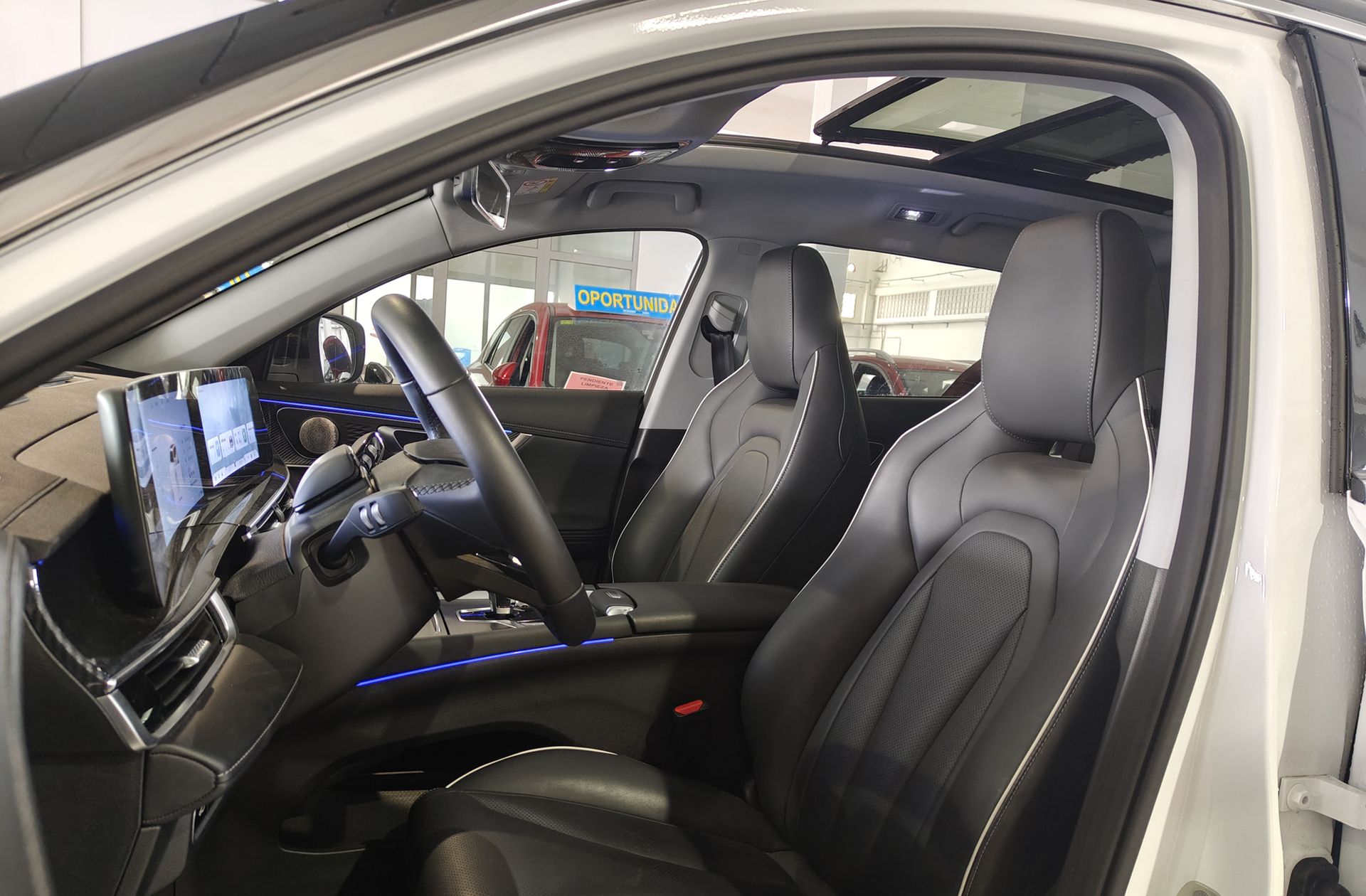 Ebro s700 1.5 T-GDi PHEV Luxury E-CVT - foto 13