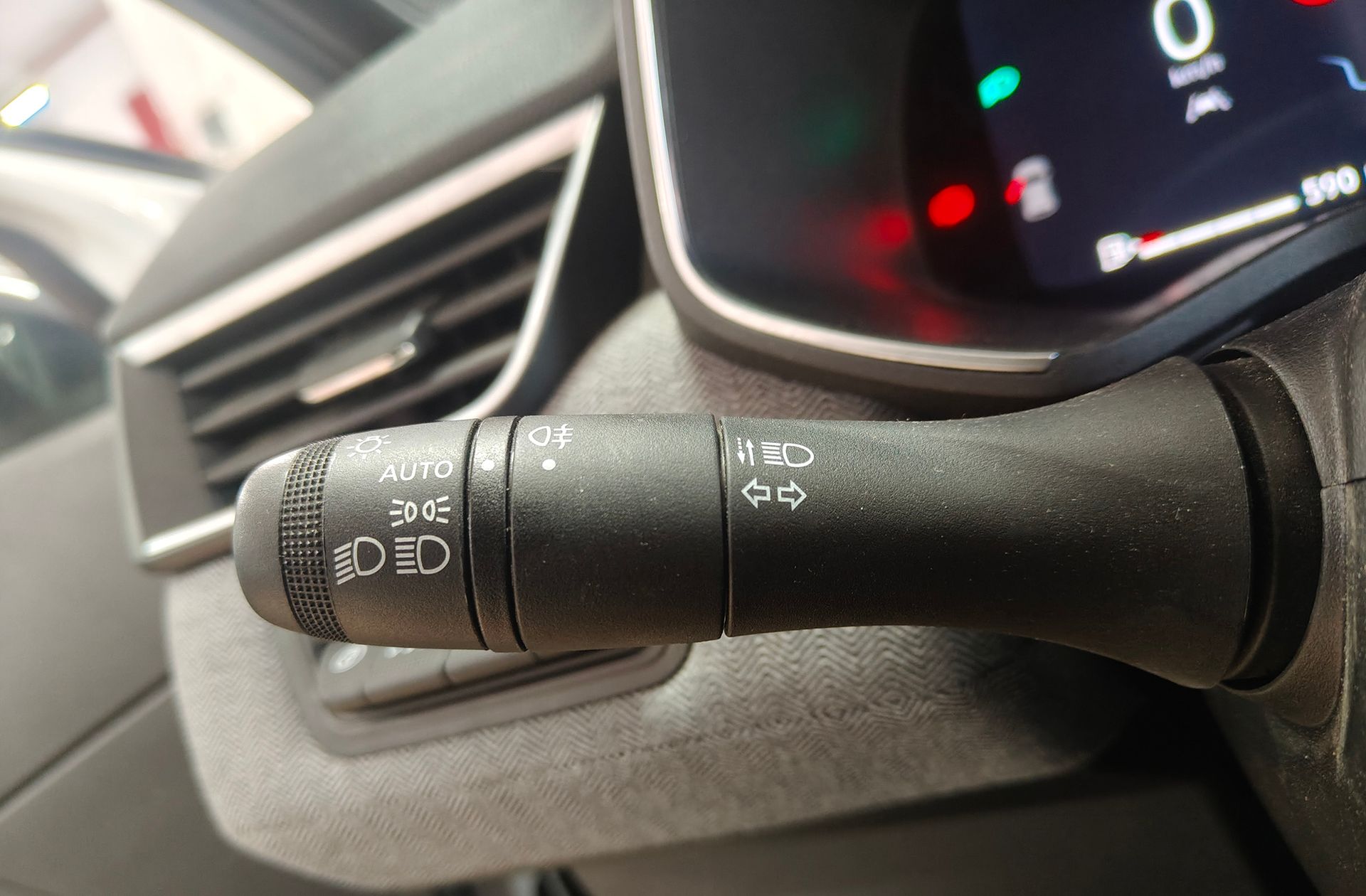 Renault Clio Techno TCe - foto 21