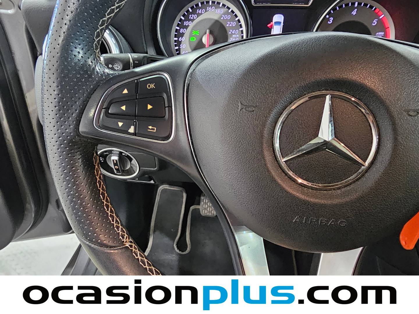 Foto Mercedes GLA Mercedes-Benz GLA 200 d (136 CV)