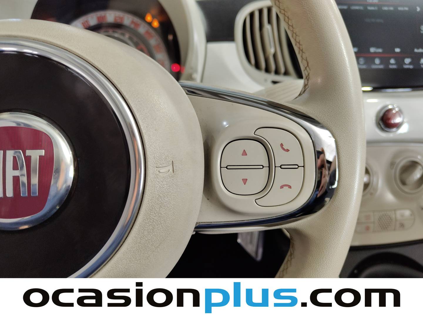 Fiat 500C Fiat 500C 1.0 Hybrid Dolcevita (70 CV) de ocasión