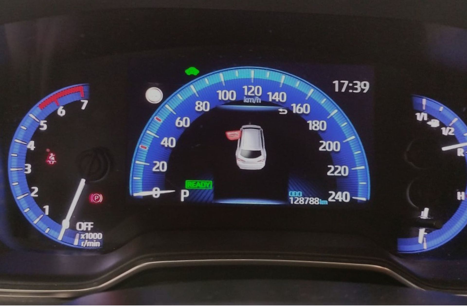 Toyota Corolla Touring Sports 125H Active Tech E-CVT - foto 24