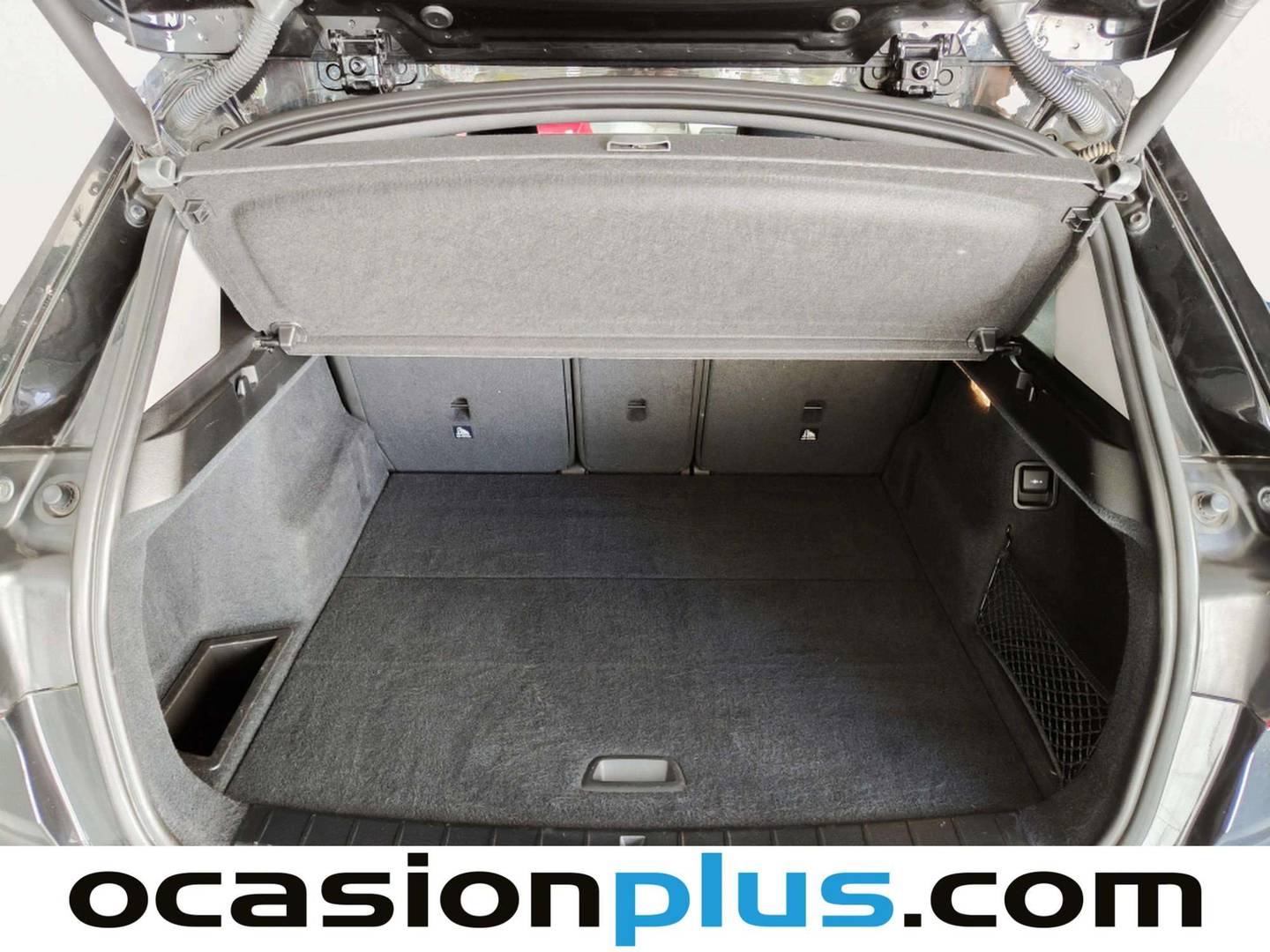 Fotos maletero BMW X1 BMW X1 sDrive18d (150 CV)