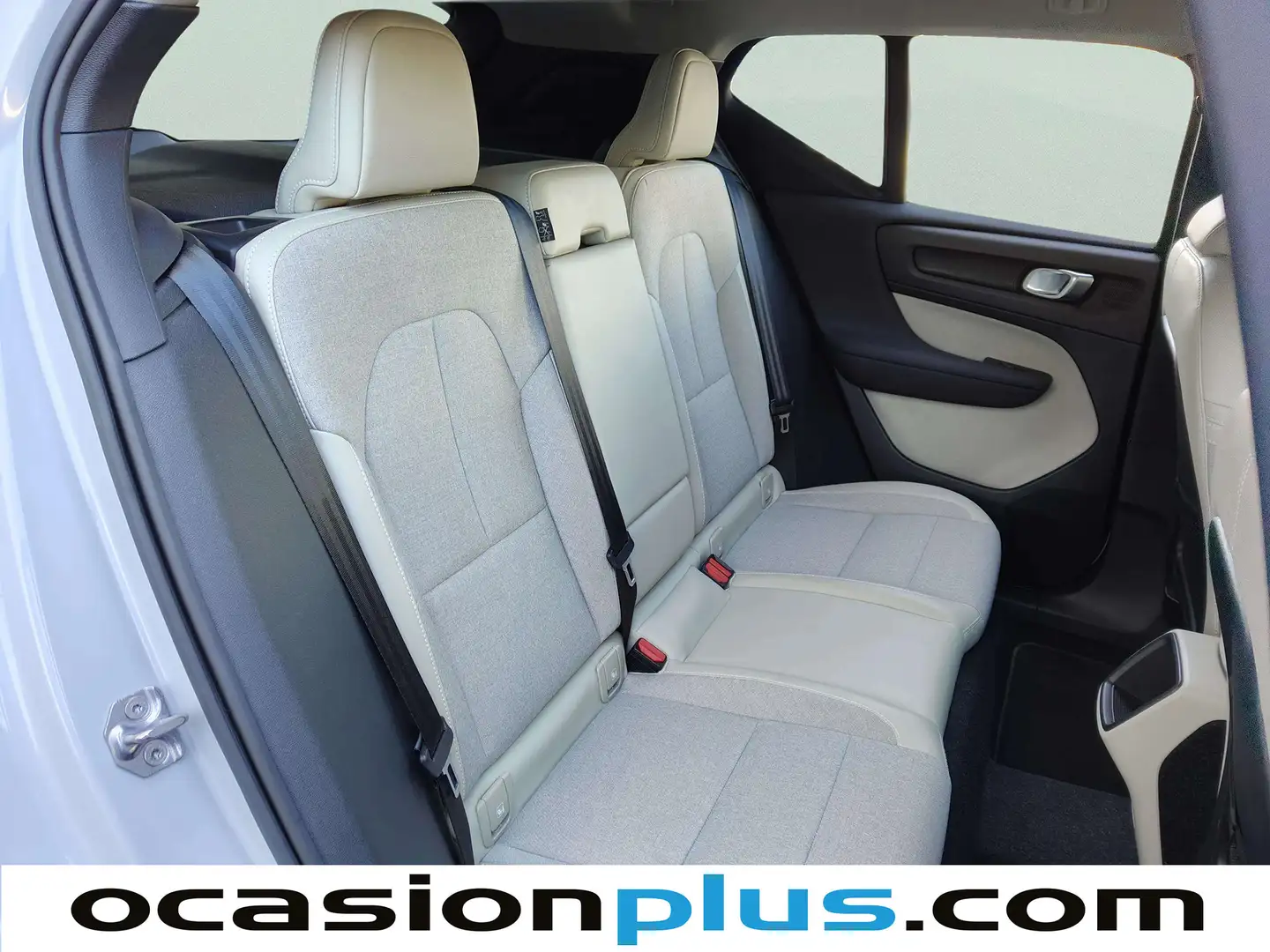 Foto Volvo XC40 Volvo XC40 T3 Business Plus Auto (163 CV)