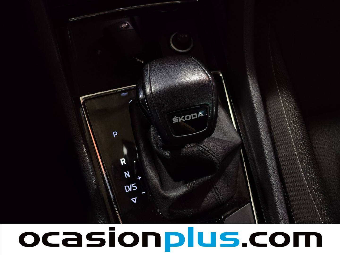 Foto Skoda Karoq Skoda Karoq 1.5 TSI ACT Ambition DSG (150 CV)