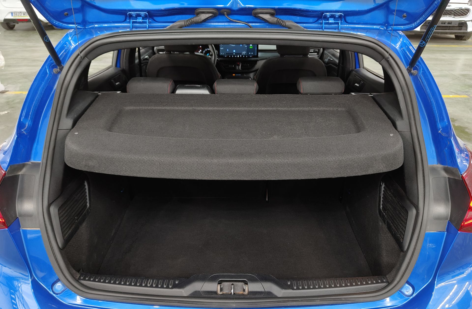 Ford Focus 1.0 EcoBoost MHEV ST-Line - foto 16