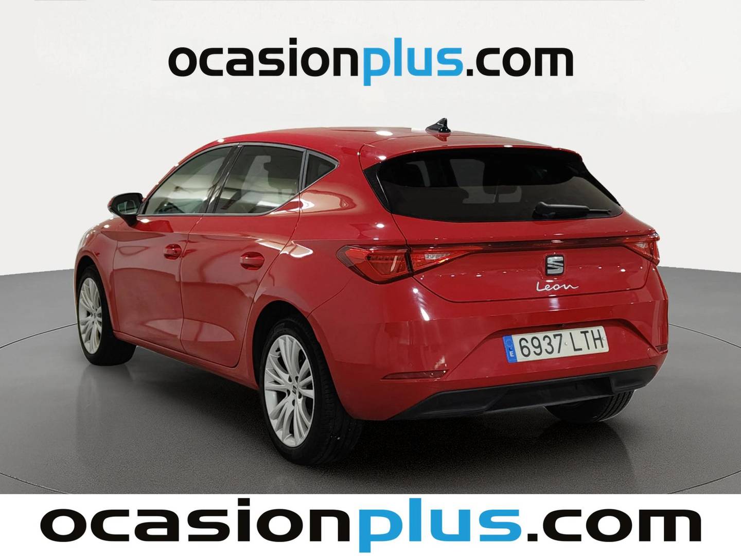 Foto trasera Seat León Seat León 1.0 TSI S&S Style Go (110 CV) izquierda