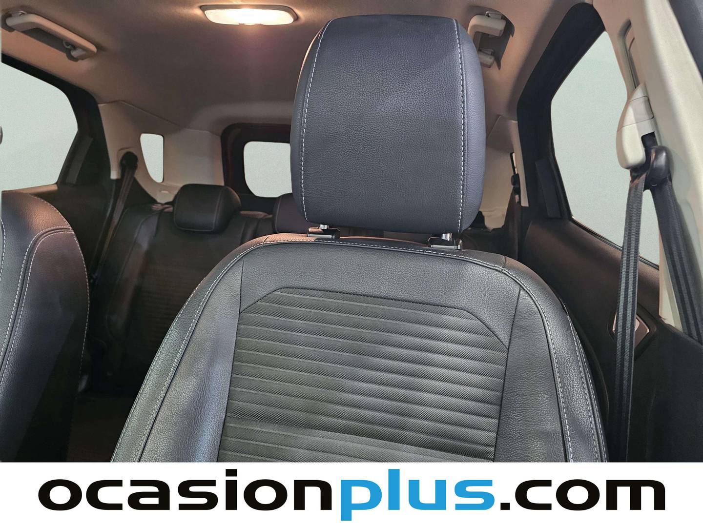 Extras y acabados del Ford EcoSport Ford EcoSport 1.0 EcoBoost S&S Titanium Auto (125 CV)
