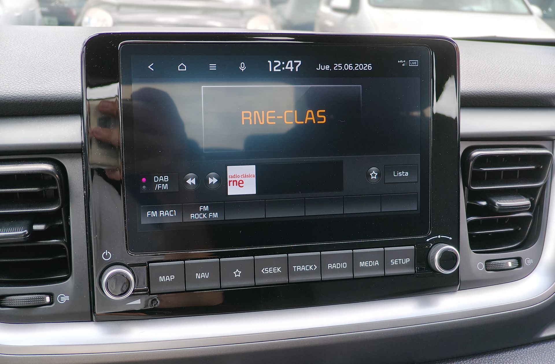 Kia Stonic 1.0 T-GDi MHEV Concept - foto 29