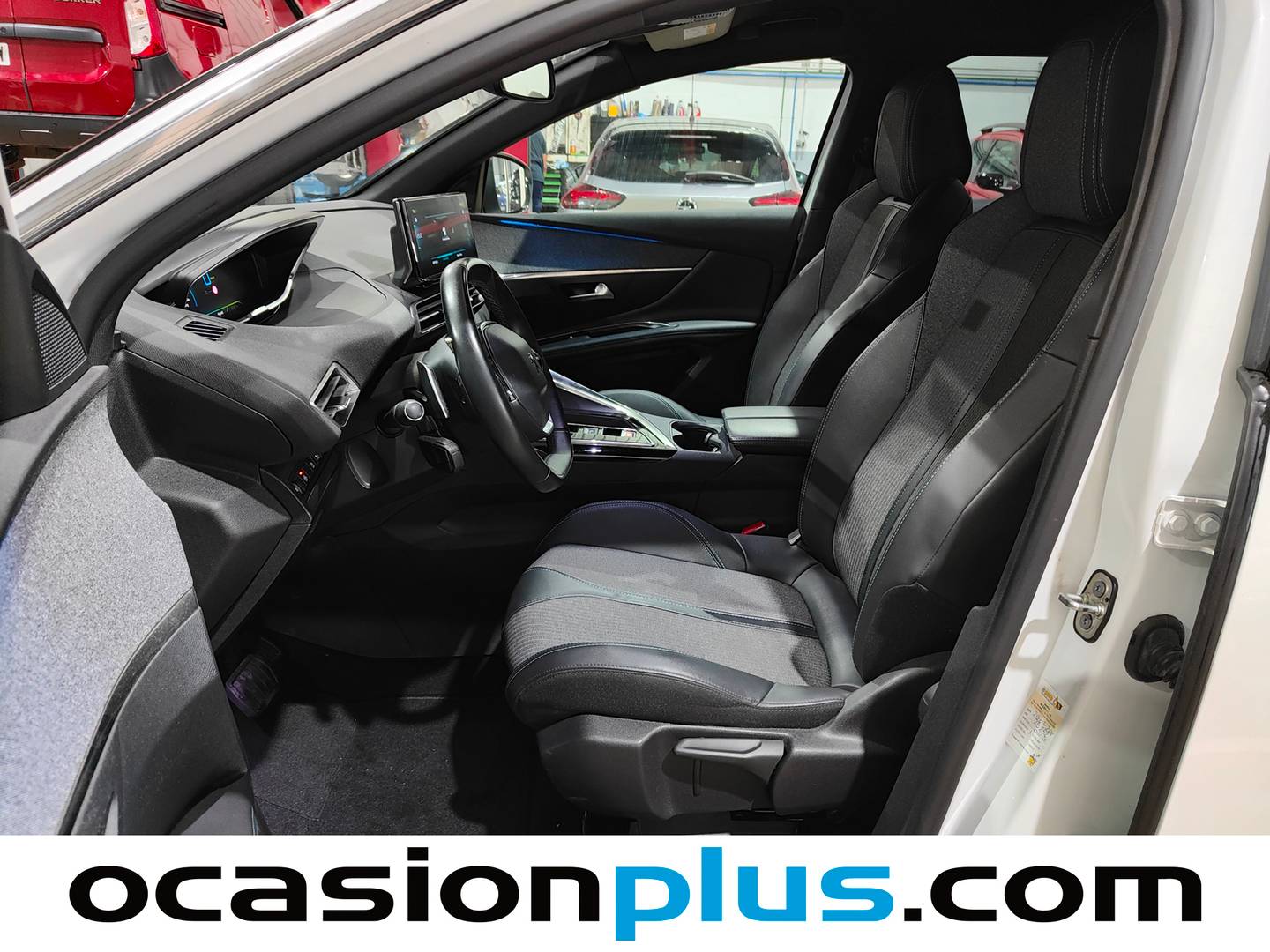 Foto Peugeot 3008 Hybrid Peugeot 3008 Hybrid 300 Allure Pack e-EAT8 (300 CV)