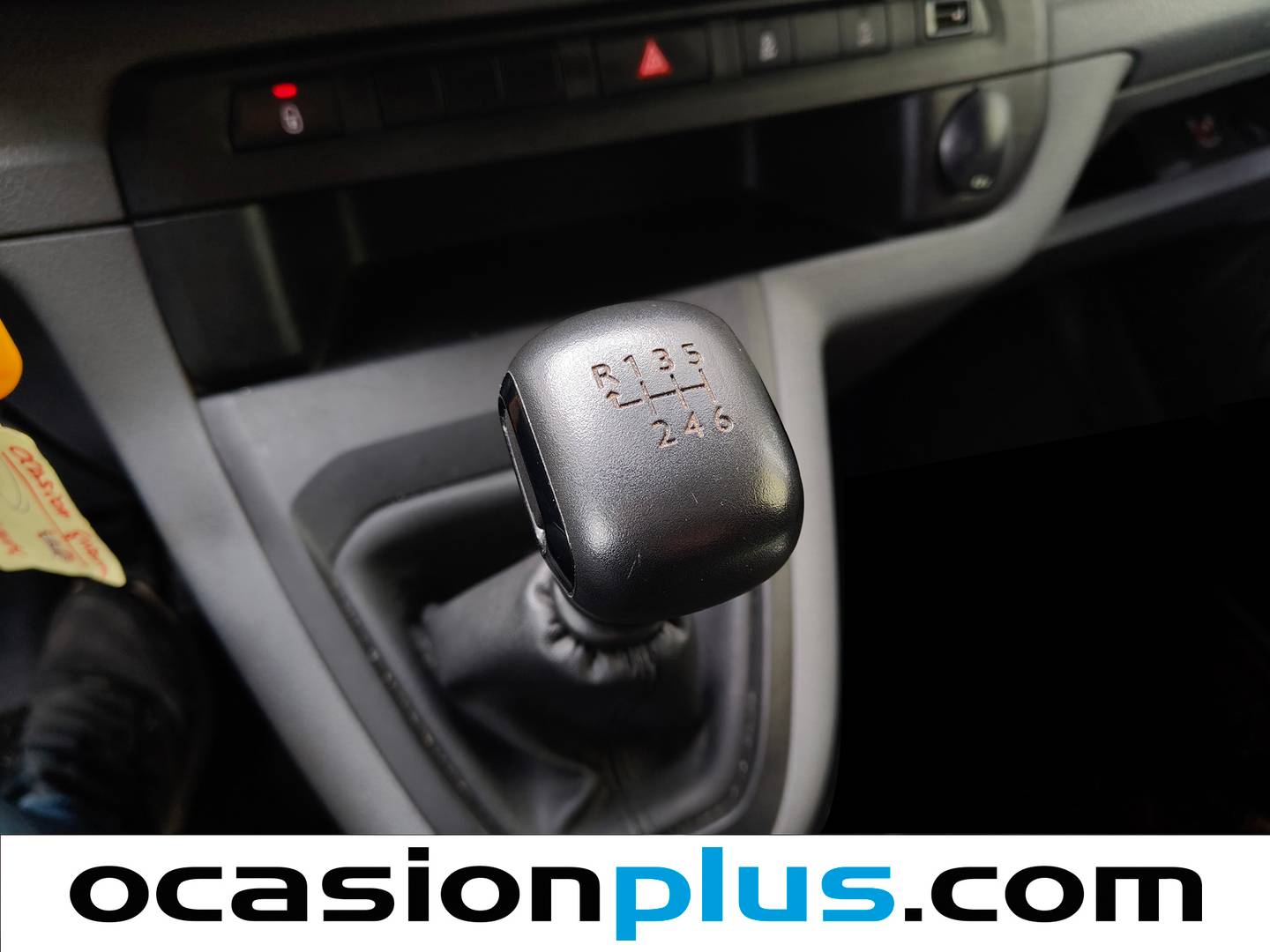 Opel Vivaro Opel Vivaro Furgon 1.5 Diesel Doble Cabina M Standard Express (120 CV)6 Plazas de segunda mano
