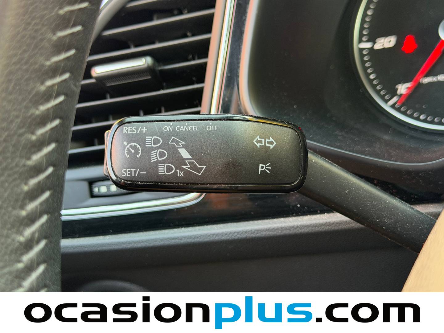 Seat León Seat León ST 2.0 TDI S&S Style (150 CV) de segunda mano