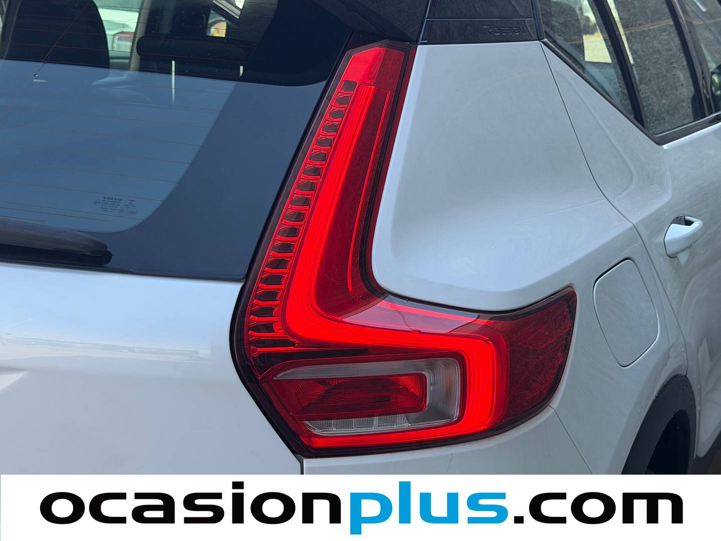 Volvo XC40 Volvo XC40 T3 R-Design Auto (163 CV) km 0
