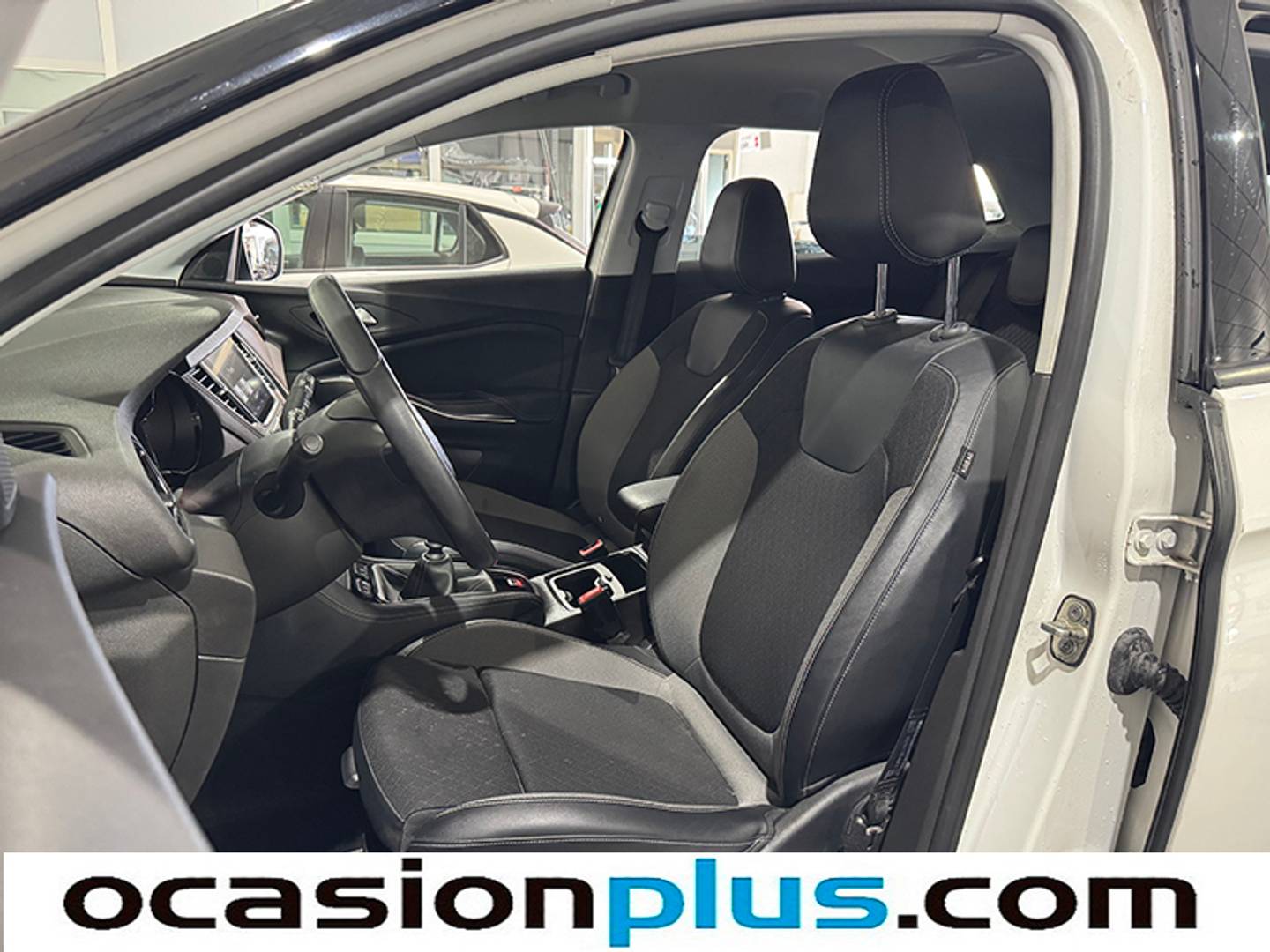 Foto Opel Grandland X Opel Grandland X 1.2 Turbo Selective (130 CV)