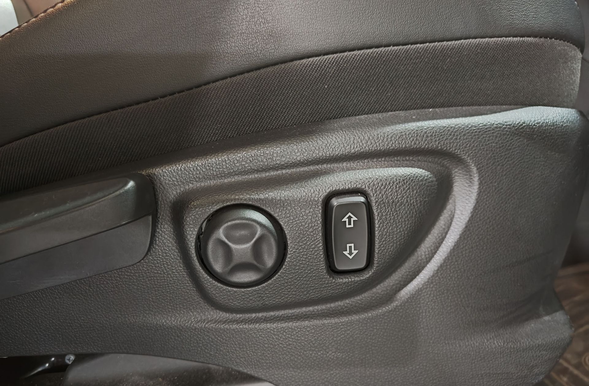 Opel Mokka 1.4 Turbo Innovation 4x2 - foto 14