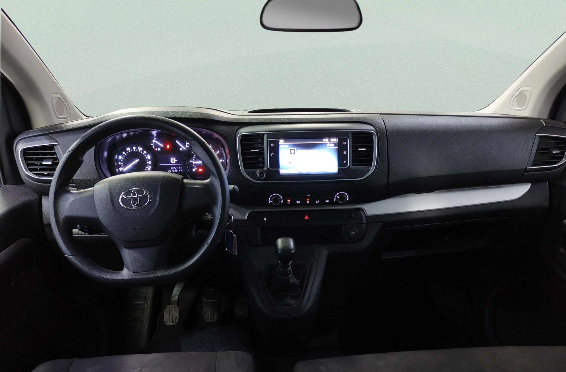 Toyota Proace Verso 2.0D VX Plus Shuttle L1 - foto 7