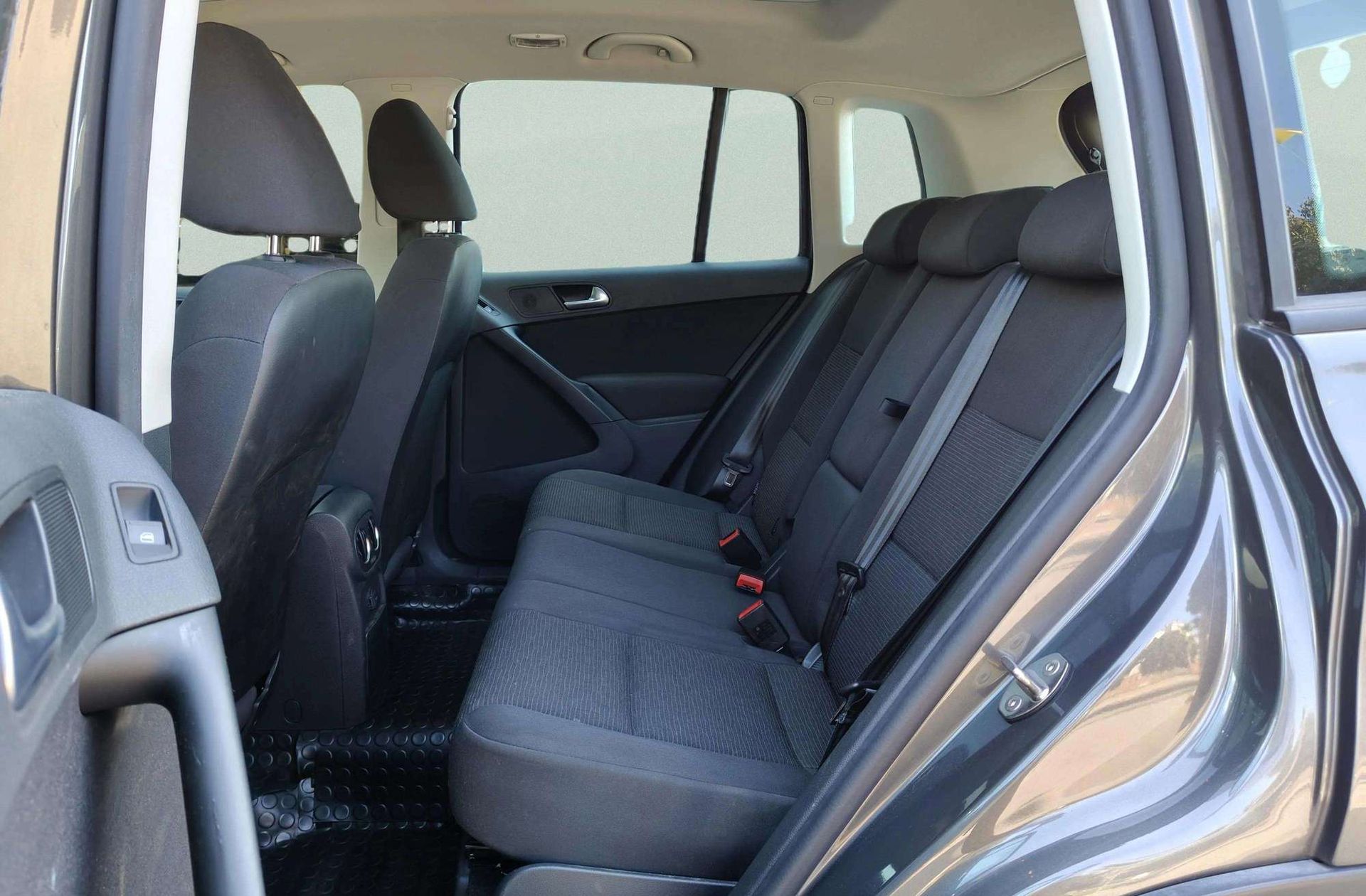Volkswagen Tiguan T1 2.0 TDI 4x2 - foto 12