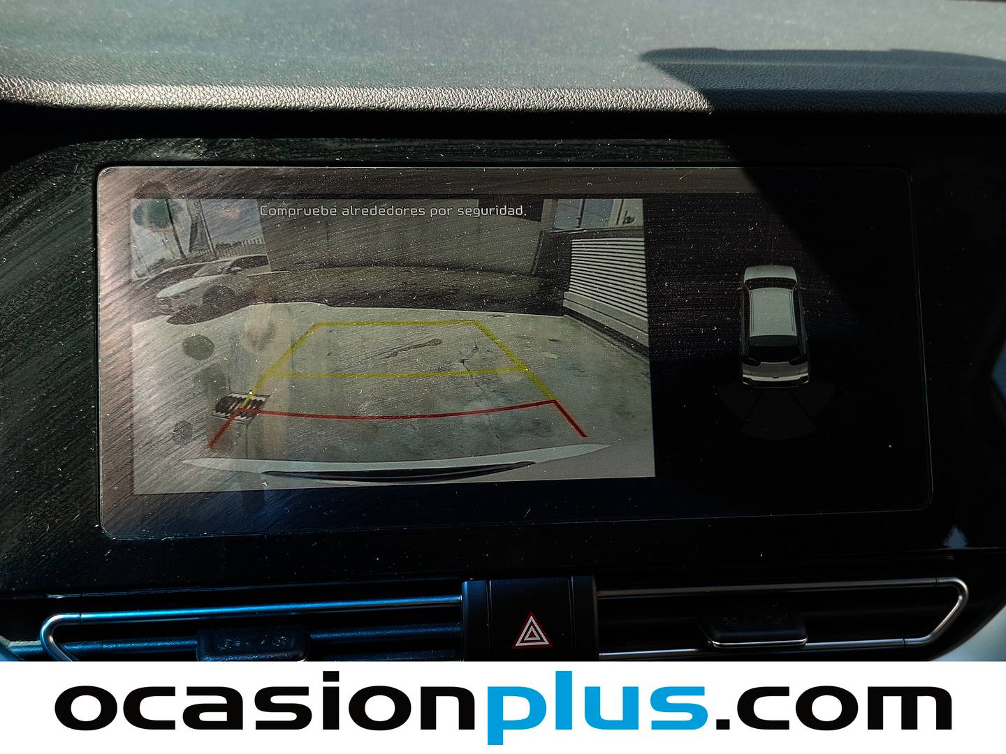 Acabados KIA Niro KIA Niro 1.6 GDi HEV Drive (141 CV)