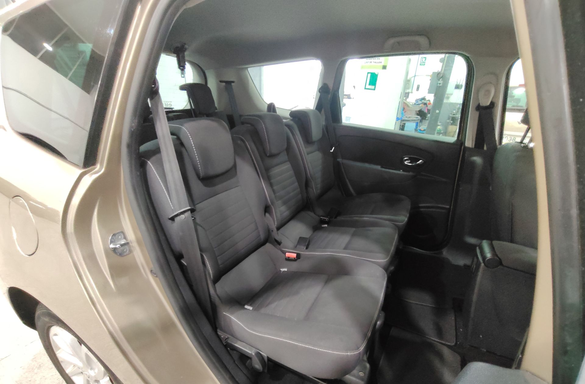 Renault Grand Scénic Limited Energy dCi 7 plazas - foto 16