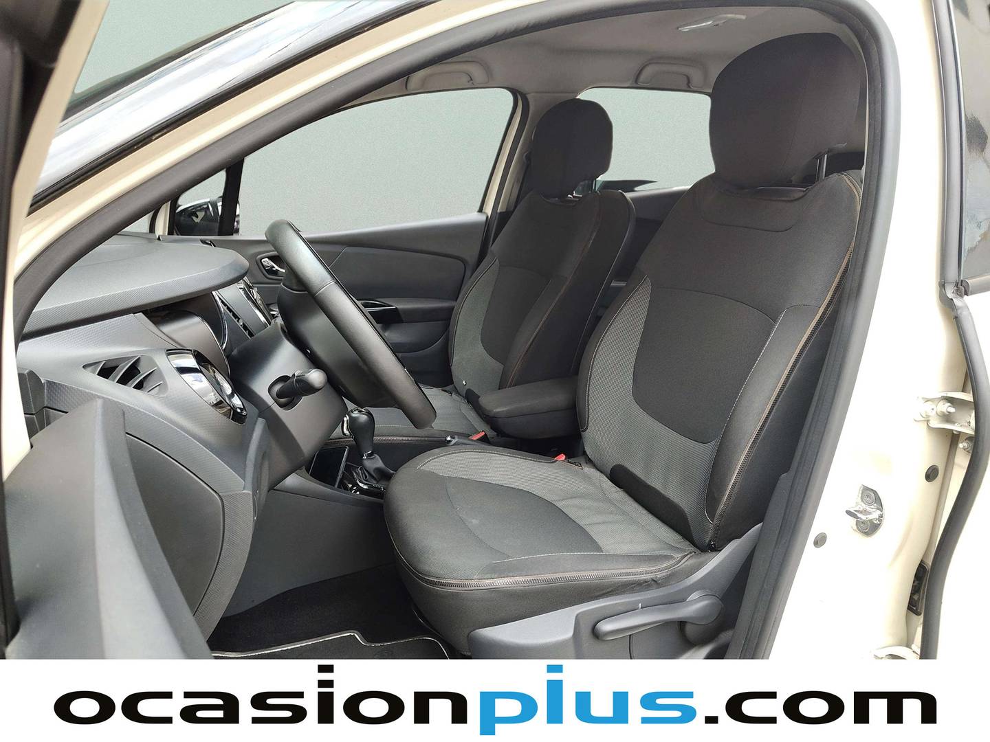 Foto asientos delanteros Renault Captur Renault Captur Zen TCe (120 CV) EDC