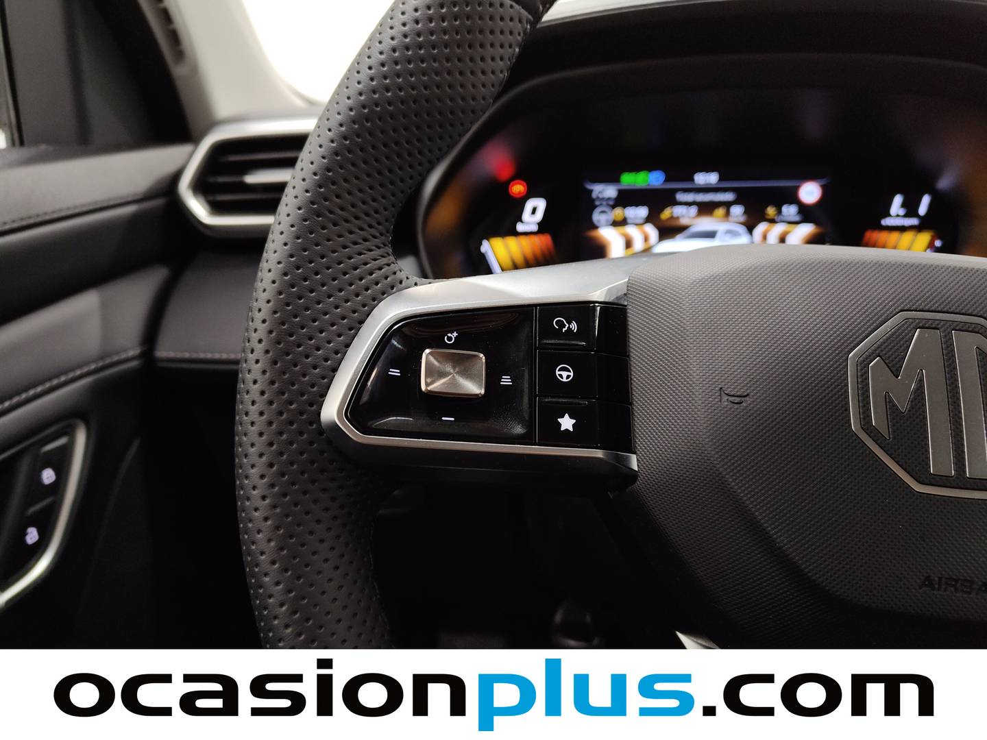 MG ZS MG ZS 1.5 Hybrid+ Luxury (197 CV) híbrido