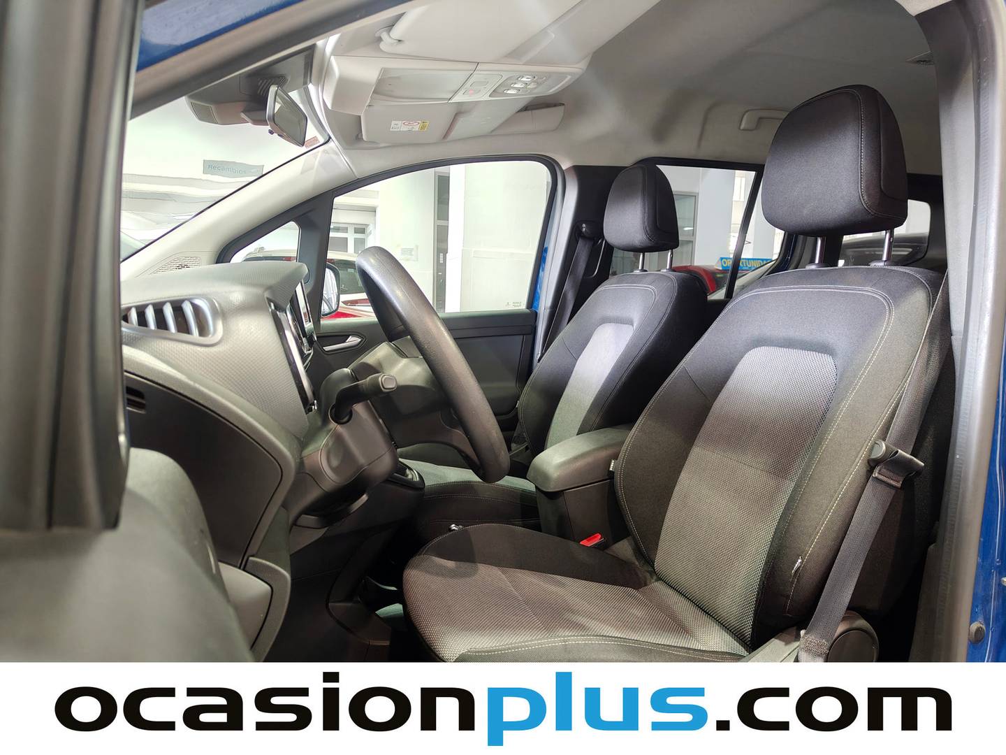 Foto asientos delanteros Mercedes Citan Mercedes Citan Combi 113 CDI Tourer Base Largo (131 CV)