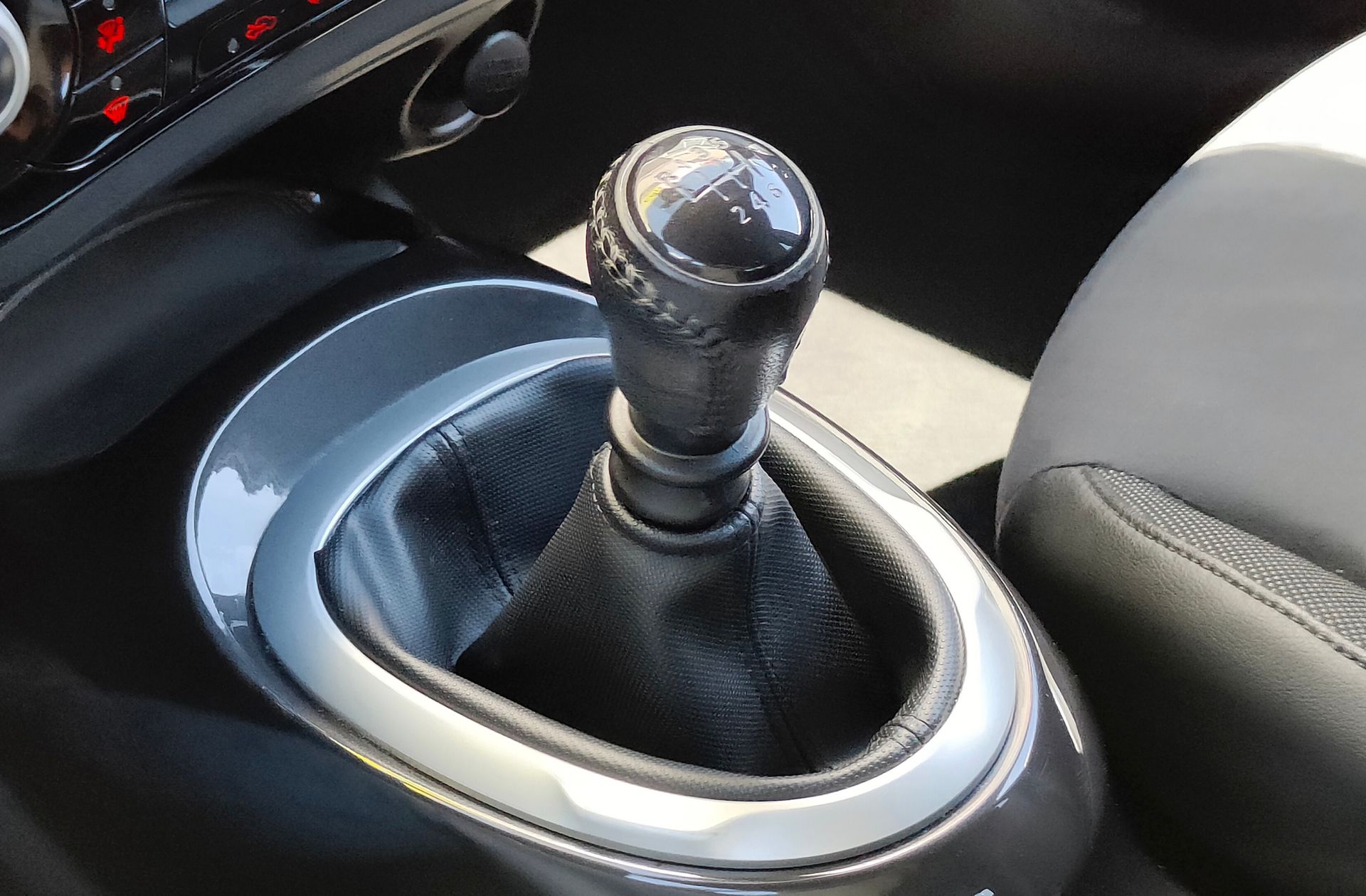 Nissan Juke dCi 110 N-Connecta 4x2 - foto 5