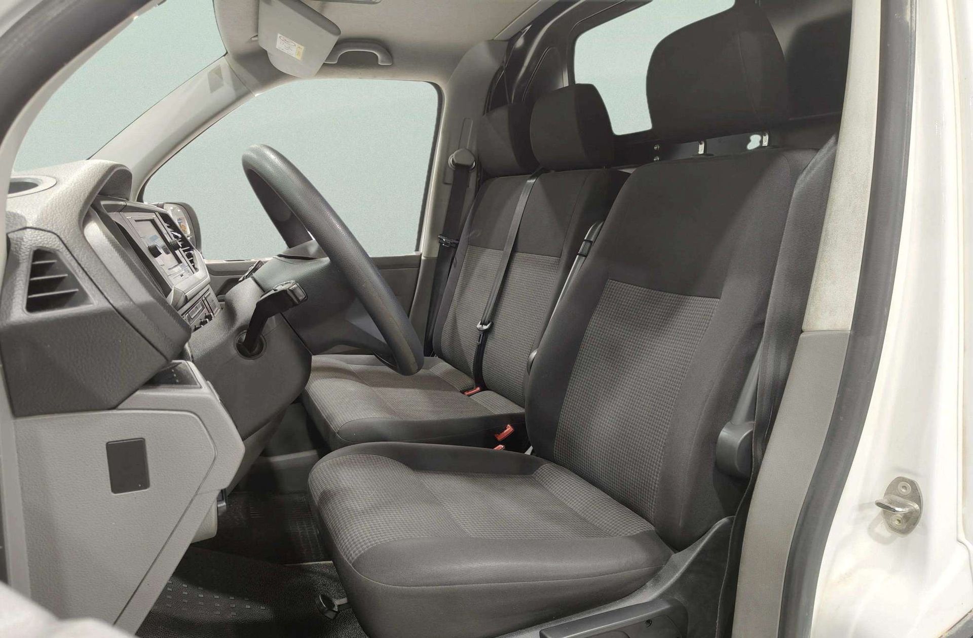 Volkswagen Transporter Furgon Batalla Corta TN 2.0 TDI BMT 4Motion - foto 9